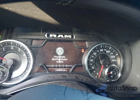 2022 Ram 1500 Big Horn 4X4 6'4 Box from USA, damaged, VIN 1C6RRFMG4NN193410